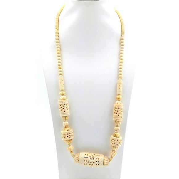 Antique Cream Hand Carved Pierced Bead Barrel Clasp 26" Necklace - Picture 1 of 10